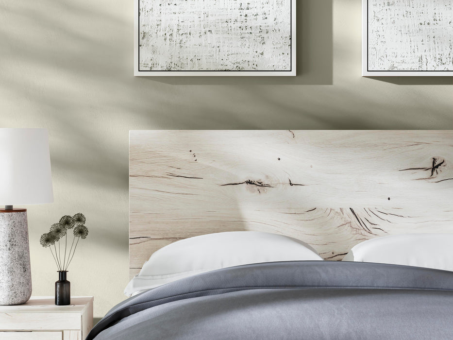 Lawroy Bed - US Furniture & Mattress (Waterbury,CT)*