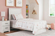 Stelsie Bed - US Furniture & Mattress (Waterbury,CT)*