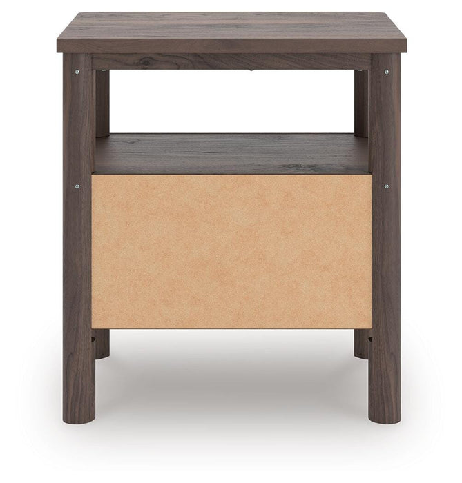 Pamytta Nightstand - US Furniture & Mattress (Waterbury,CT)*