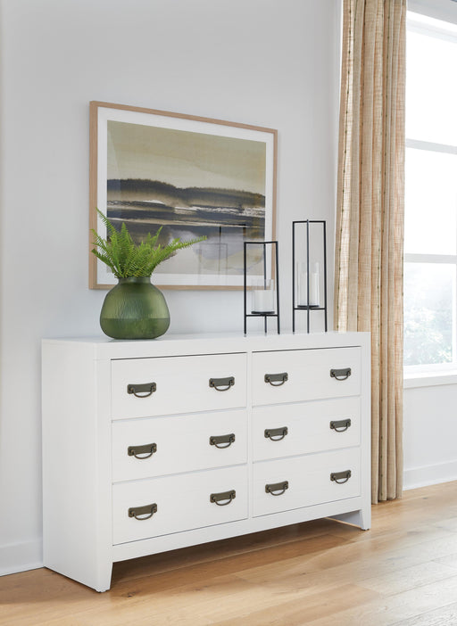 Binterglen Dresser - US Furniture & Mattress (Waterbury,CT)*