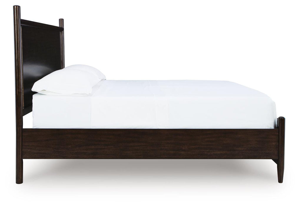 Dantenton Bed - US Furniture & Mattress (Waterbury,CT)*
