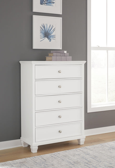 Fortman Chest of Drawers - US Furniture & Mattress (Waterbury,CT)*