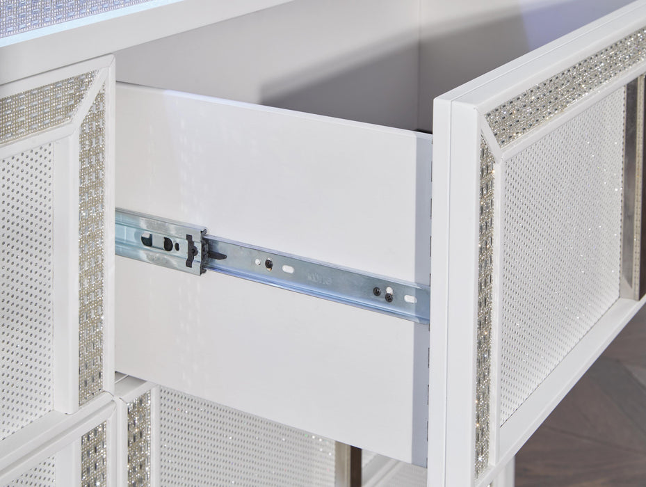 Chalanna Dresser - US Furniture & Mattress (Waterbury,CT)*