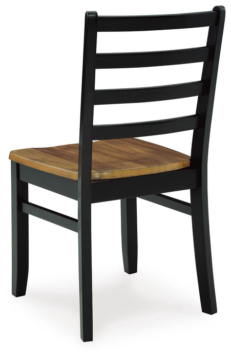 Blondon Dining Table and 6 Chairs (Set of 7) - US Furniture & Mattress (Waterbury,CT)*