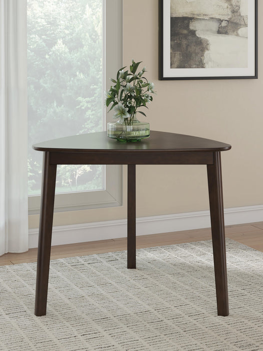 Mallenette Dining Table - US Furniture & Mattress (Waterbury,CT)*