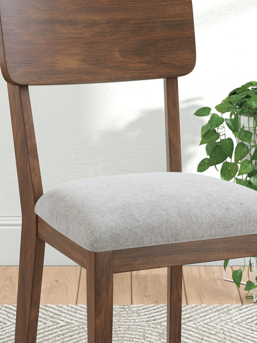 Tameride Dining Chair - US Furniture & Mattress (Waterbury,CT)*