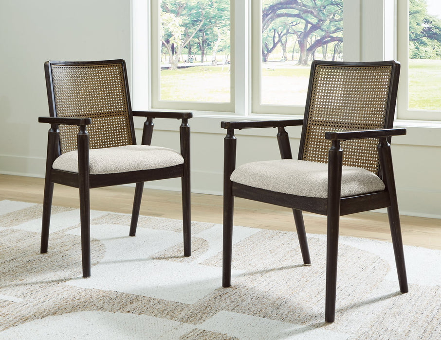 Galliden Dining Room Set - US Furniture & Mattress (Waterbury,CT)*