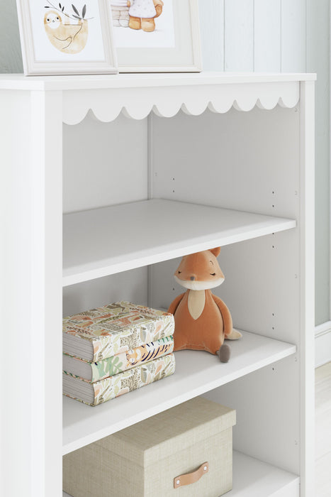 Hallityn Bookcase - US Furniture & Mattress (Waterbury,CT)*