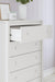 Hallityn Chest of Drawers - US Furniture & Mattress (Waterbury,CT)*