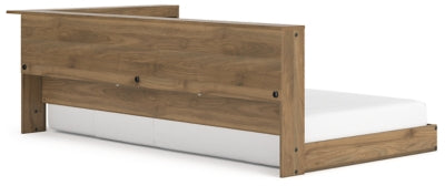 Deanlow Bed - US Furniture & Mattress (Waterbury,CT)*