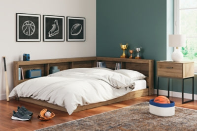 Deanlow Bed - US Furniture & Mattress (Waterbury,CT)*