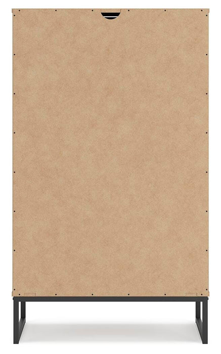 Deanlow Chest of Drawers - US Furniture & Mattress (Waterbury,CT)*