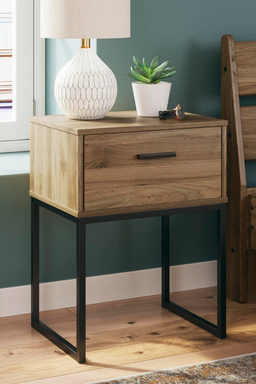 Deanlow Nightstand - US Furniture & Mattress (Waterbury,CT)*