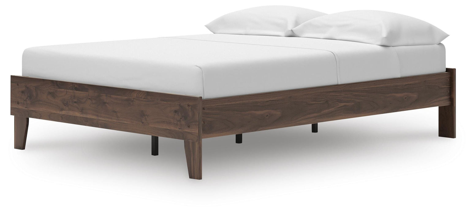 Calverson Bed - US Furniture & Mattress (Waterbury,CT)*