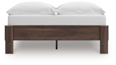 Calverson Bed - US Furniture & Mattress (Waterbury,CT)*