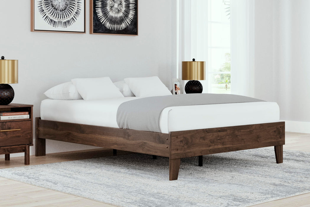 Calverson Bed - US Furniture & Mattress (Waterbury,CT)*