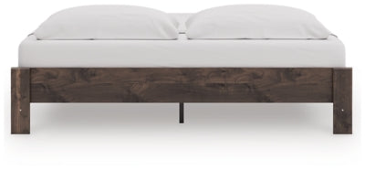 Calverson Bed - US Furniture & Mattress (Waterbury,CT)*