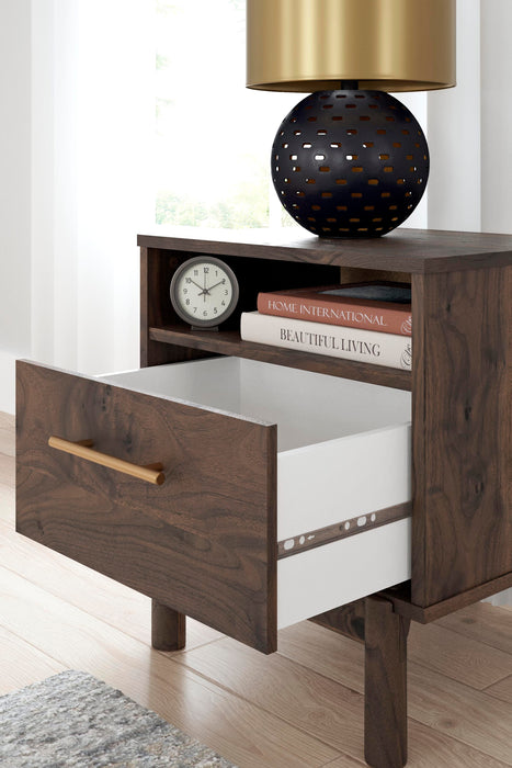 Calverson Nightstand - US Furniture & Mattress (Waterbury,CT)*