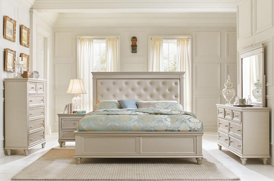 Celandine Queen Panel Bed in Pearl/Silver 1928-1*