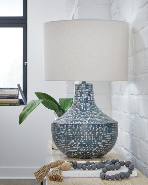 Schylarmont Lamp Set - US Furniture & Mattress (Waterbury,CT)*