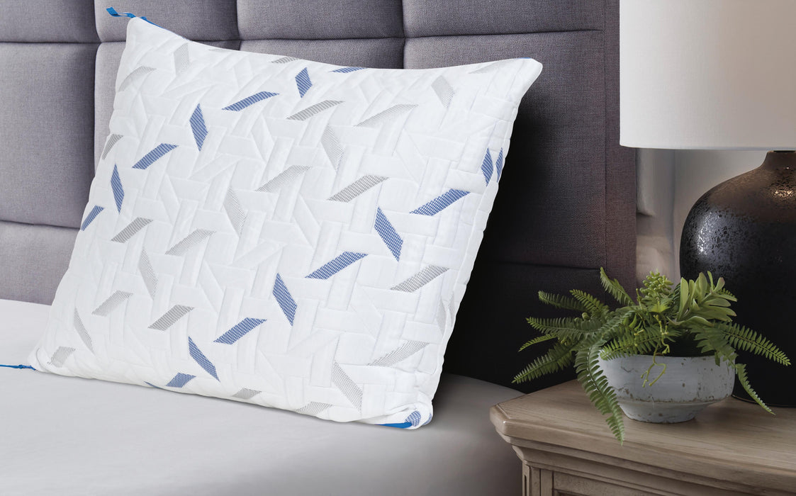 Nectar Classic / Pillow - US Furniture & Mattress (Waterbury,CT)*