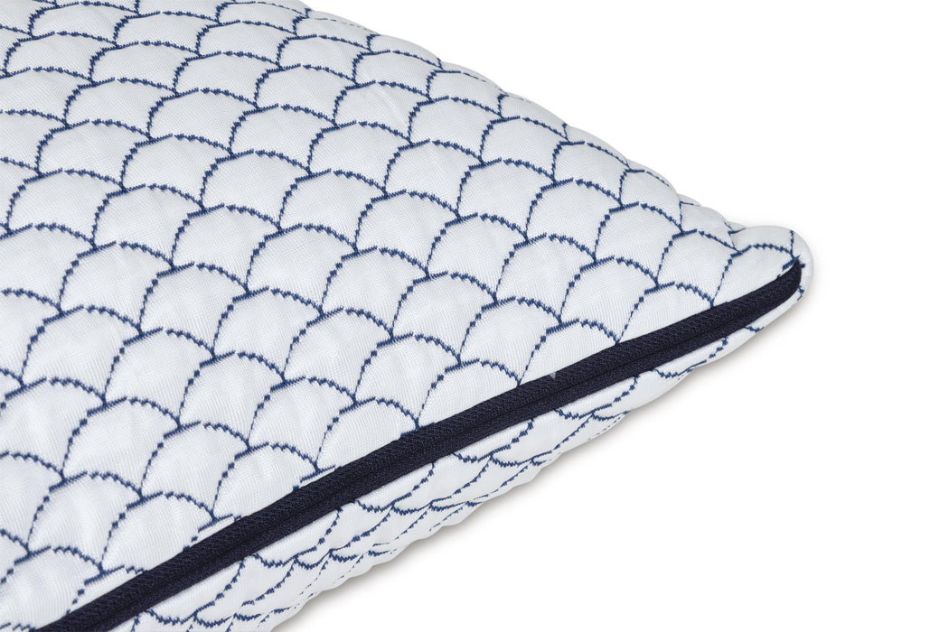 DreamCloudTM Classic / Pillow (Set of 4) - US Furniture & Mattress (Waterbury,CT)*