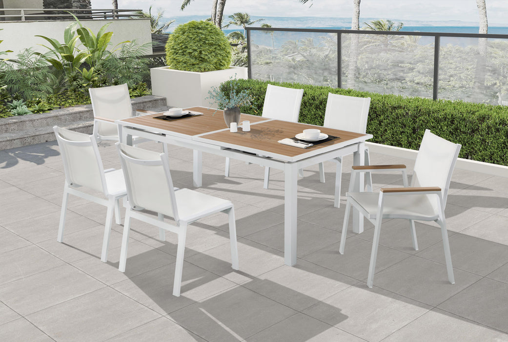 Nizuc Brown manufactured wood Outdoor Patio Extendable Aluminum Dining Table