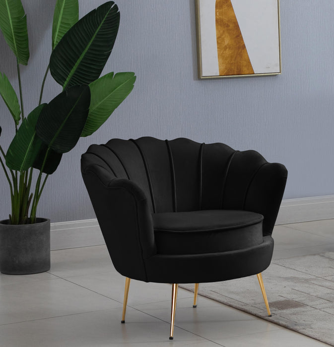 Gardenia Black Velvet Chair