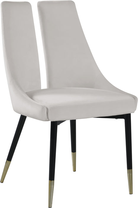 Sleek Cream Velvet Dining Chair