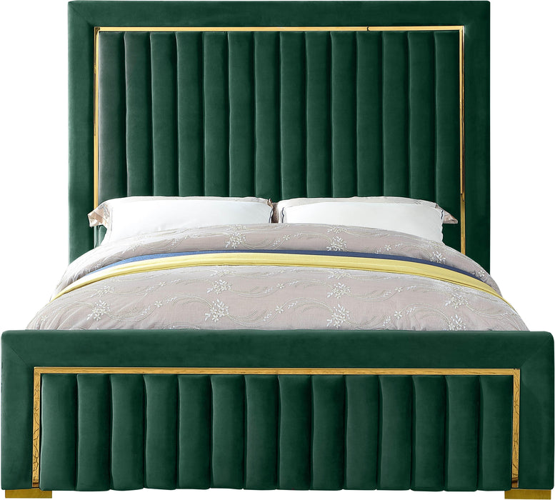 Dolce Green Velvet Queen Bed (3 Boxes) - US Furniture & Mattress (Waterbury,CT)*