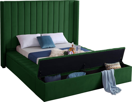 Kiki Green Velvet Queen Bed (3 Boxes) - US Furniture & Mattress (Waterbury,CT)*