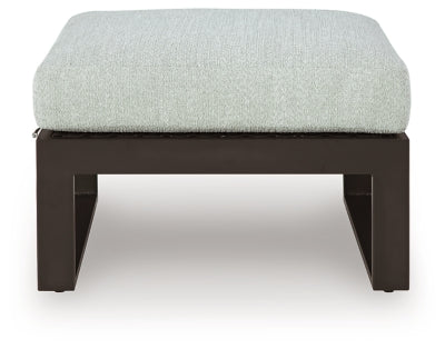 Beachloft Outdoor Sectional - US Furniture & Mattress (Waterbury,CT)*