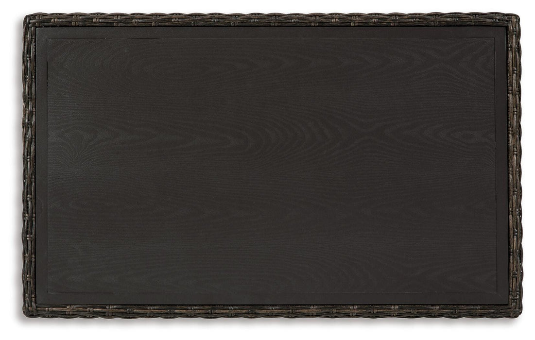 Grasson Lane Coffee Table - US Furniture & Mattress (Waterbury,CT)*