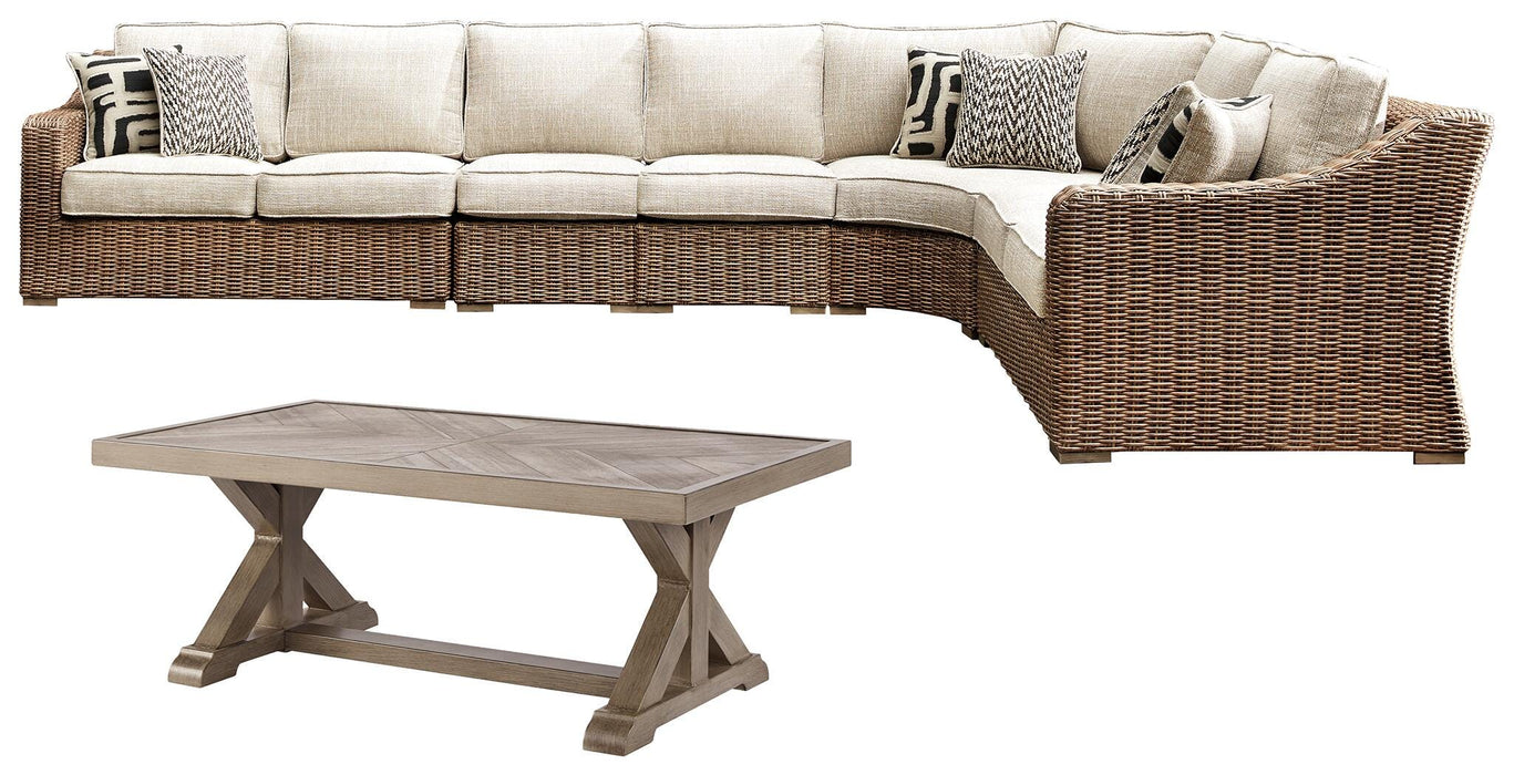 Beachcroft Outdoor Seating Set - US Furniture & Mattress (Waterbury,CT)*