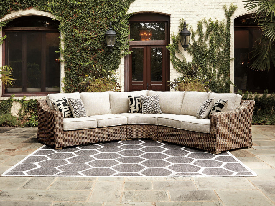 Beachcroft Outdoor Seating Set - US Furniture & Mattress (Waterbury,CT)*