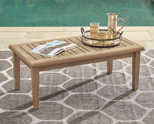 Gerianne Coffee Table - US Furniture & Mattress (Waterbury,CT)*