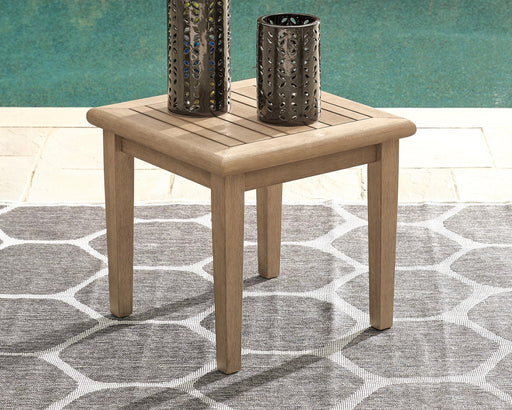 Gerianne End Table - US Furniture & Mattress (Waterbury,CT)*