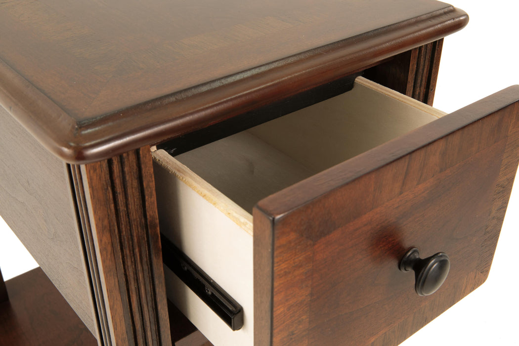 Breegin Chairside End Table - US Furniture & Mattress (Waterbury,CT)*