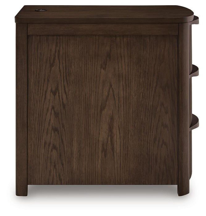 Camdill Chairside End Table - US Furniture & Mattress (Waterbury,CT)*
