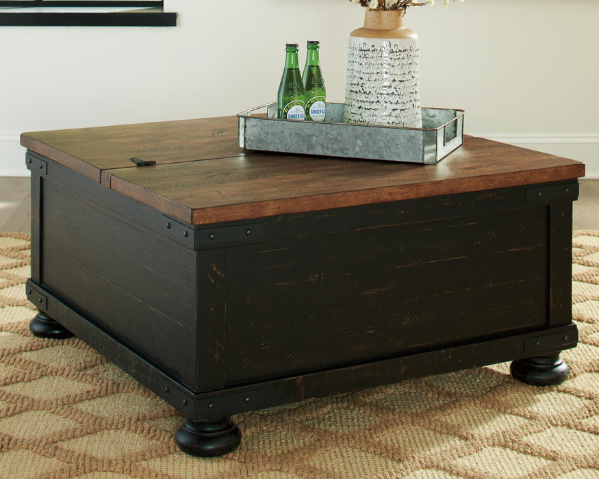 Valebeck Occasional Table Set - US Furniture & Mattress (Waterbury,CT)*