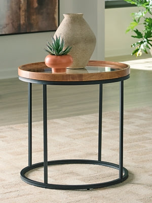 Noraluna End Table - US Furniture & Mattress (Waterbury,CT)*