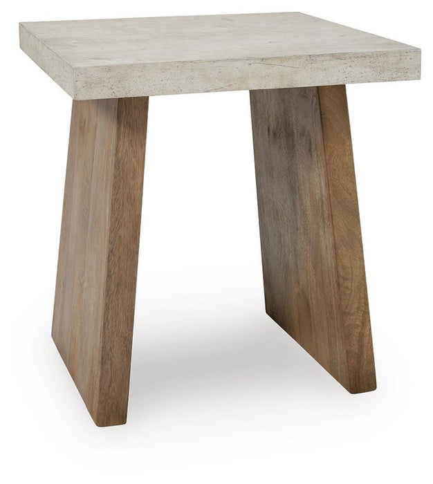 Brendalhouse End Table - US Furniture & Mattress (Waterbury,CT)*