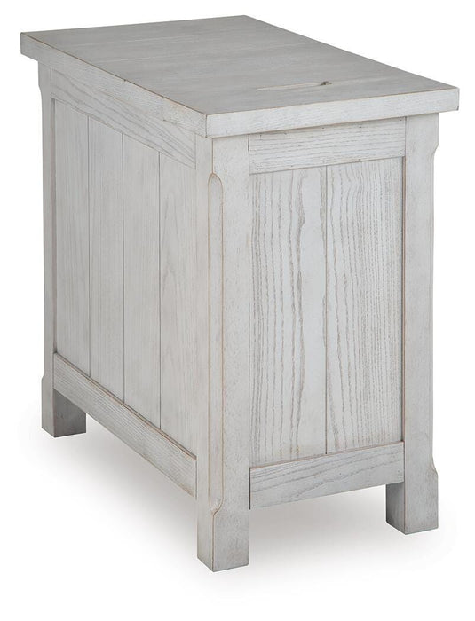 Robbinsdale Chairside End Table - US Furniture & Mattress (Waterbury,CT)*