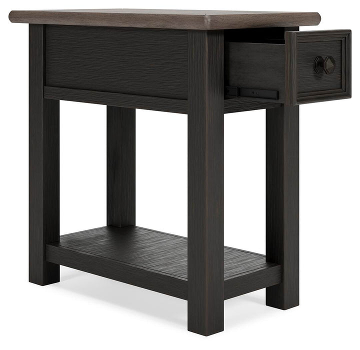 Tyler Creek End Table Set - US Furniture & Mattress (Waterbury,CT)*