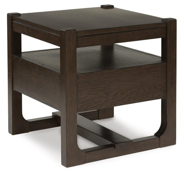 Breckington End Table - US Furniture & Mattress (Waterbury,CT)*