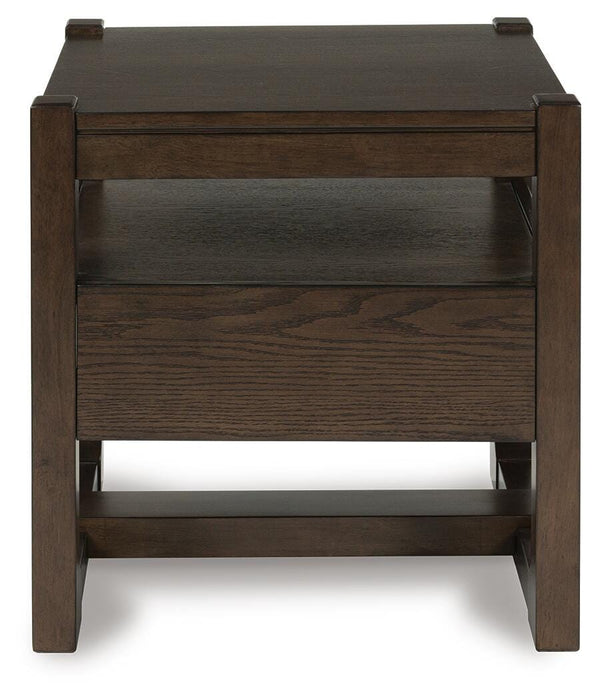 Breckington End Table - US Furniture & Mattress (Waterbury,CT)*