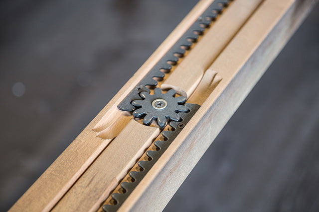 Hinwitz Dining Table Set - US Furniture & Mattress (Waterbury,CT)*