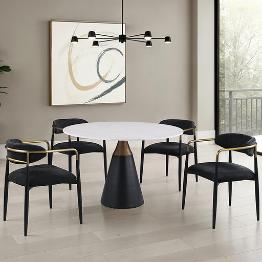 Hobro 5 Pc. Dining Table Set - US Furniture & Mattress (Waterbury,CT)*