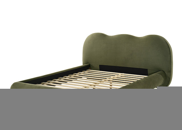 Finamore E.King Bed