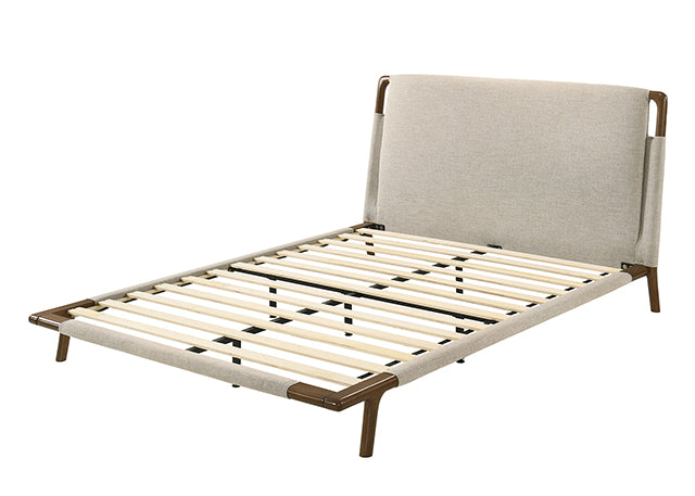 Didcot E.King Bed - US Furniture & Mattress (Waterbury,CT)*